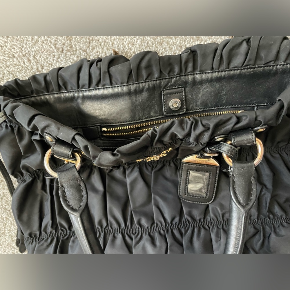 Prada Black Gaufre Tote Bag - Picture 3 of 17